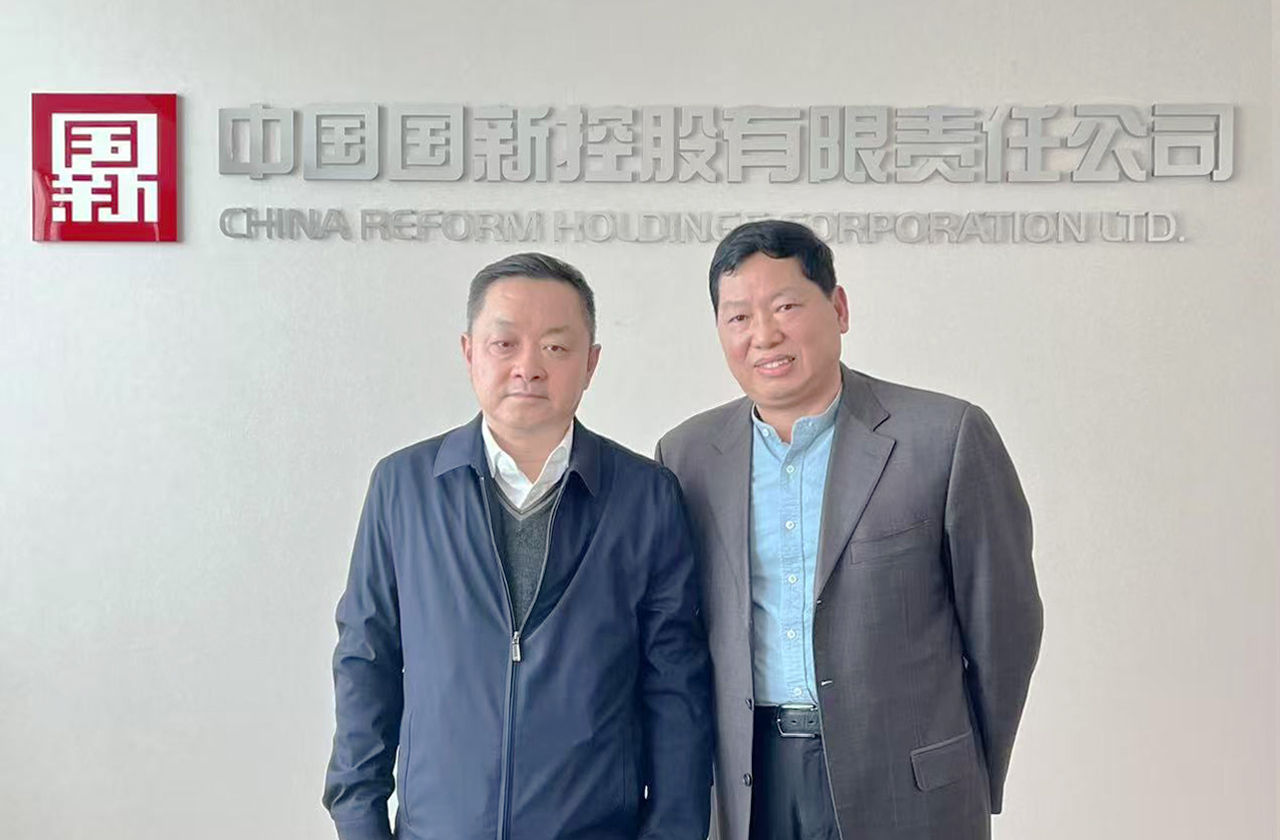 中國國新控股黨委書記、董事長徐思偉